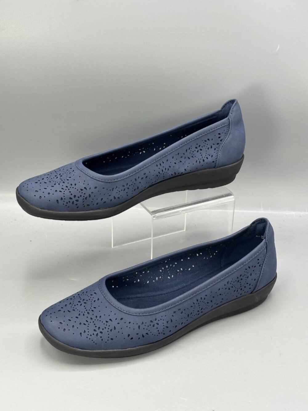 Easy Spirit Alessia 3 Ballet Flats Womens 8M Blue Work Travel Slip On Shoes